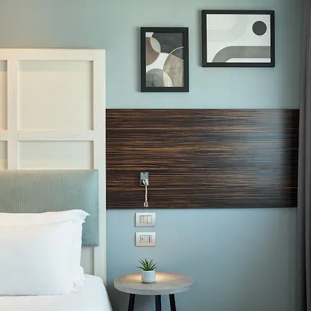 Western Quid Venice Hotel 4*